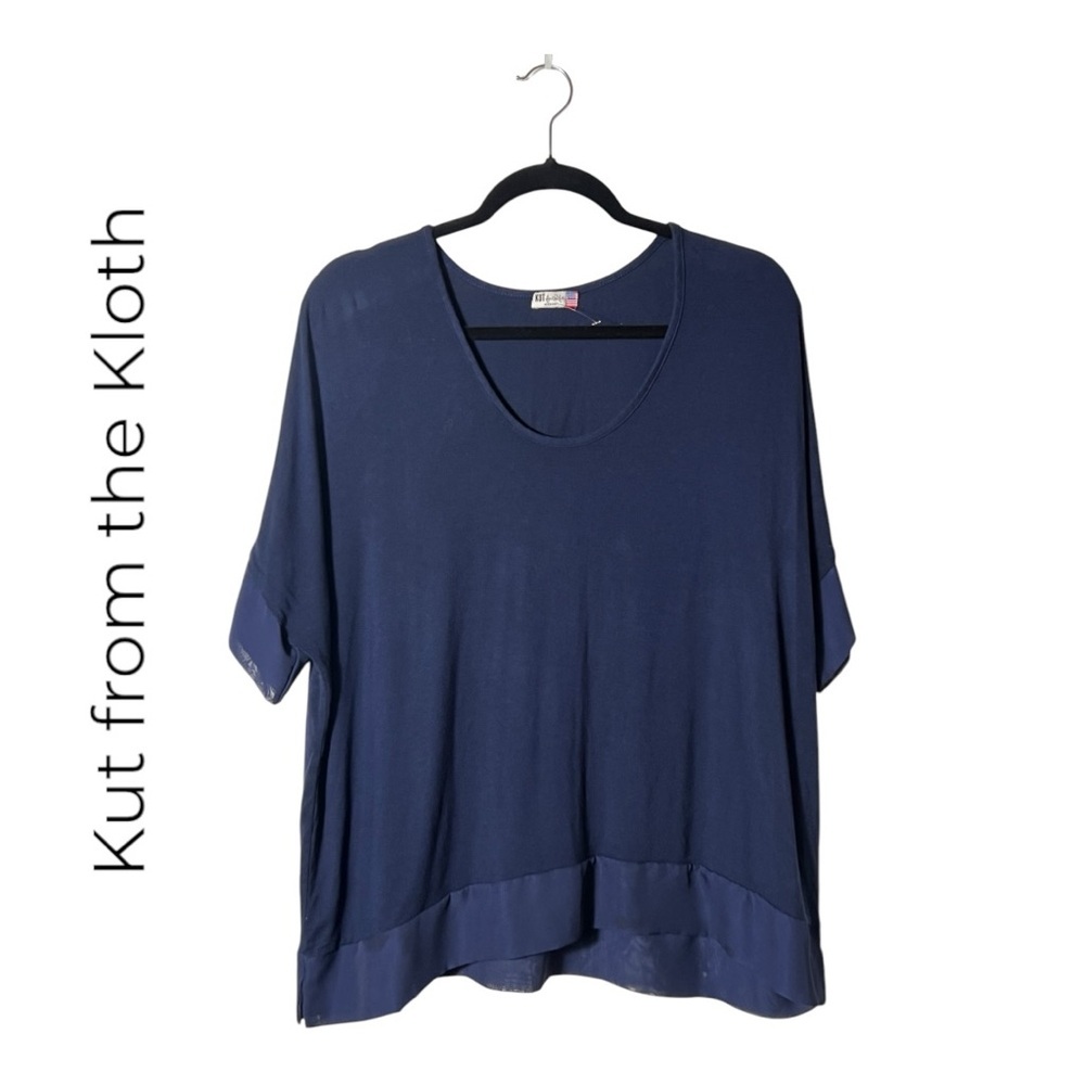 2104. KUT FROM THE‎ KLOTH SHORT SLEEVE TOP NAVY BLUE IN COLOR SIZE MEDIUM